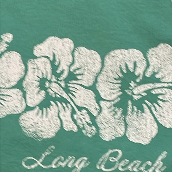 NWT Hollister Top - Picture 3 of 3